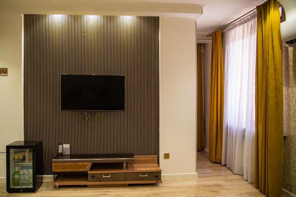 Hotel Zhibek Zholy Shymkent Exterior photo